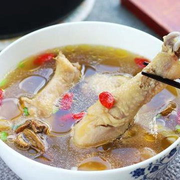 花膠螺頭濃雞湯 (8-10人)